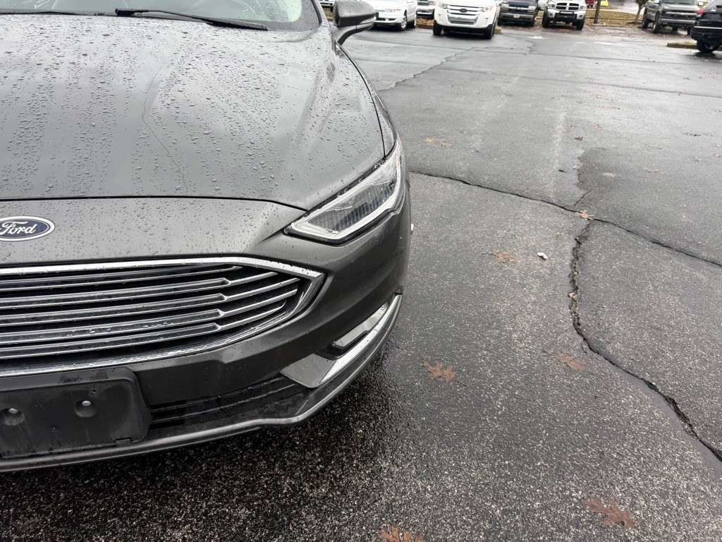 2017 Ford Fusion Image 9
