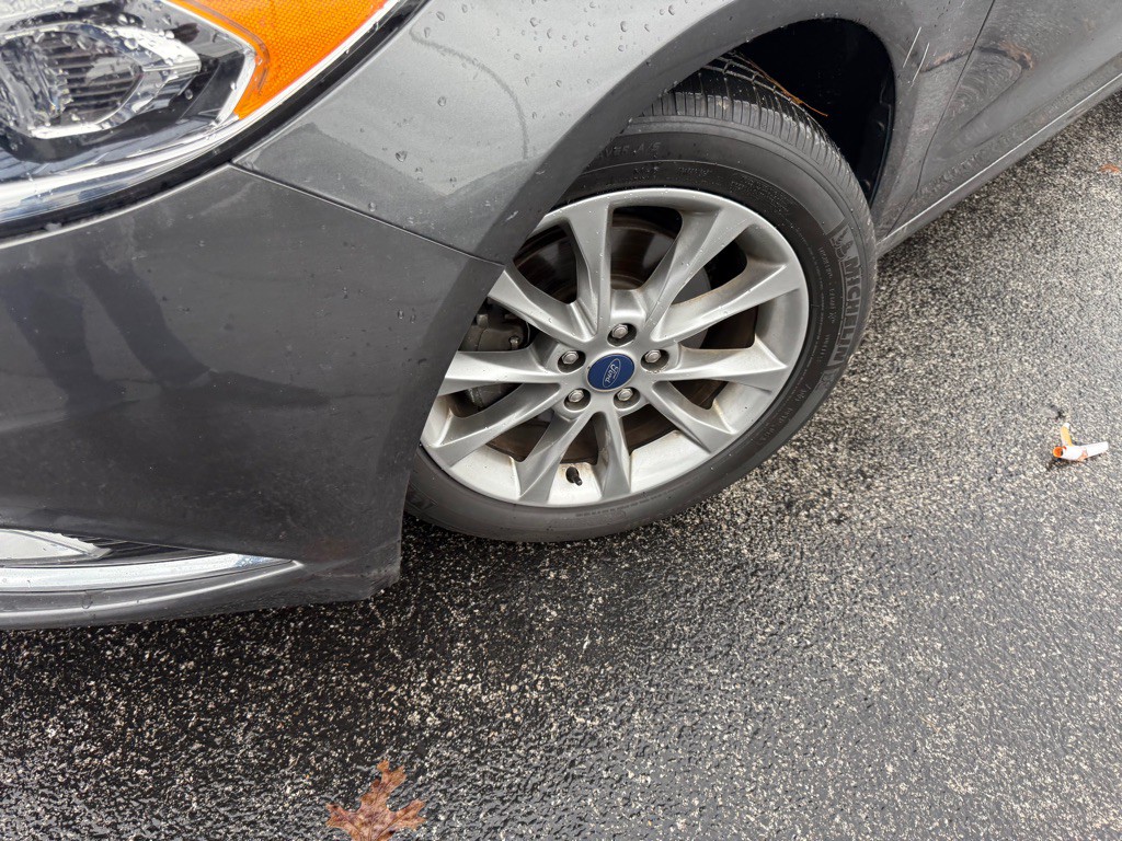 2017 Ford Fusion Image 11