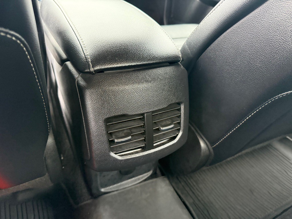 2017 Ford Fusion Image 18