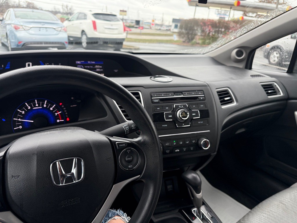 2014 Honda Civic Image 17
