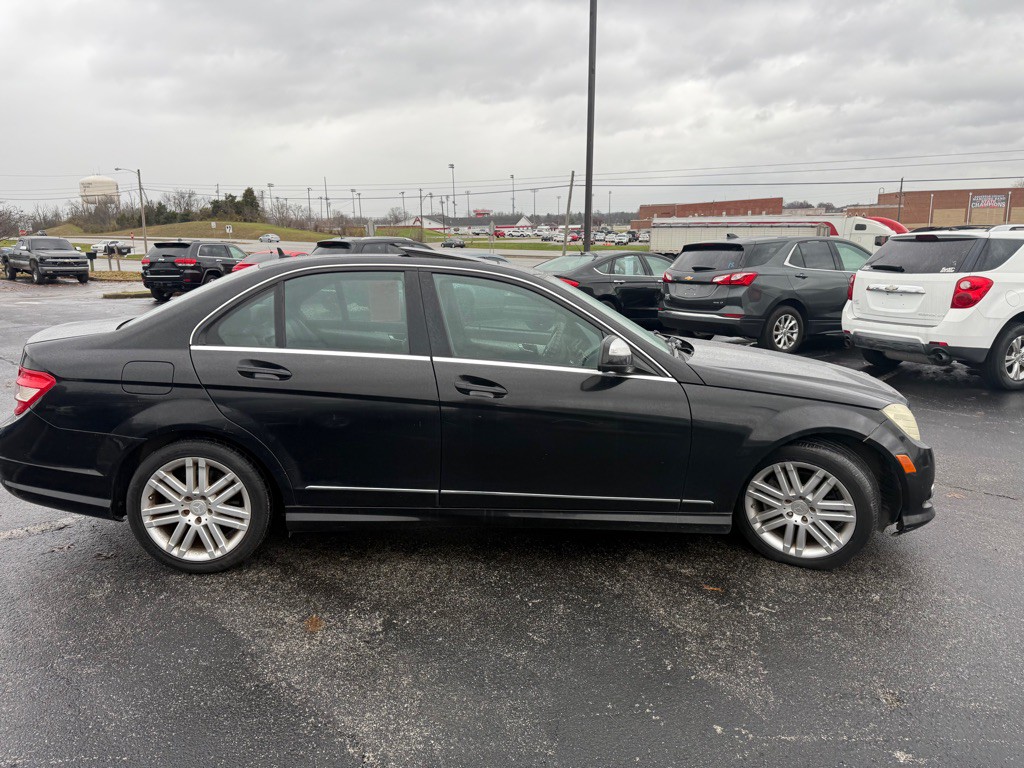 2009 Mercedes-Benz C-Class Image 6