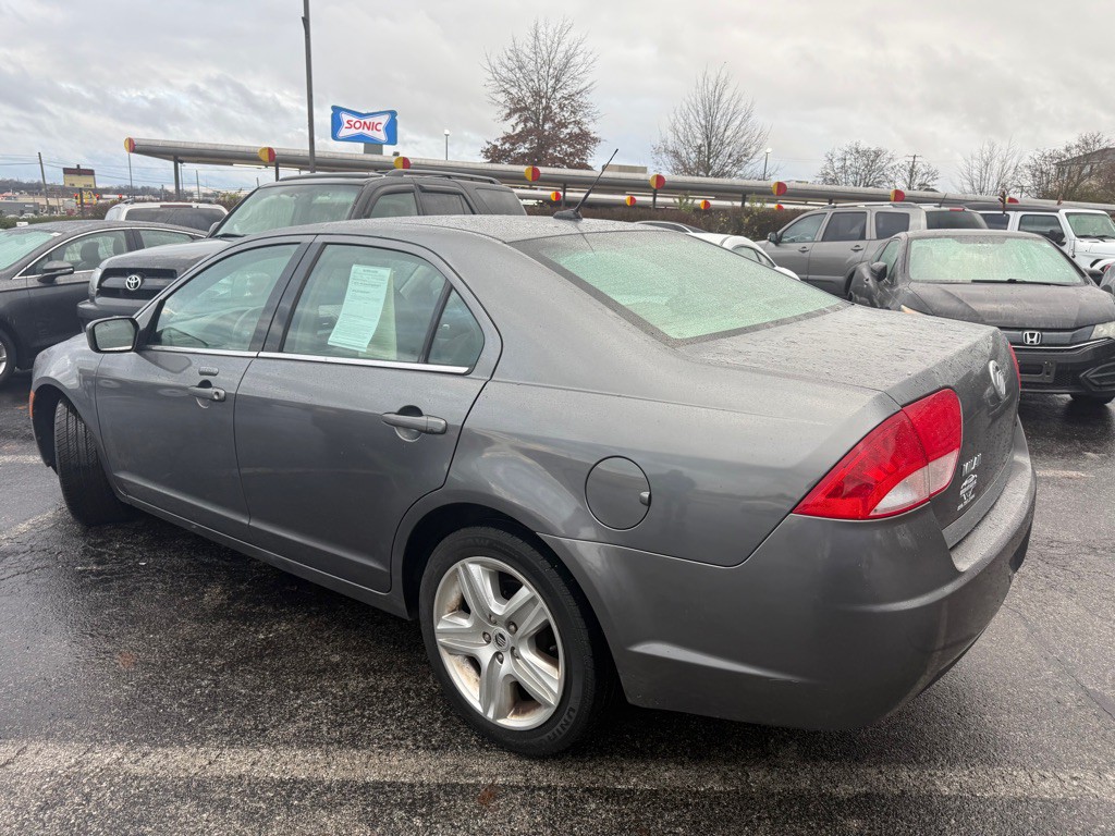 2010 Mercury Milan Image 3