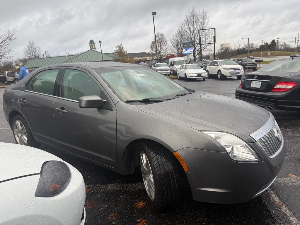 2010 Mercury Milan Image 7