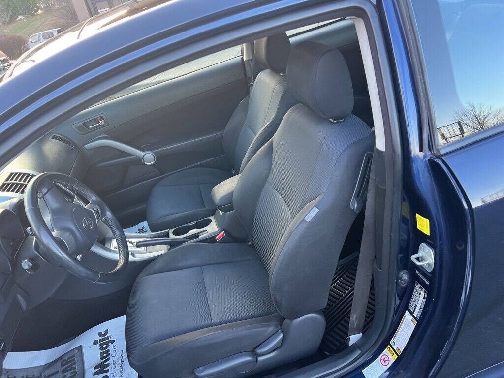 2010 Scion tC Image 10