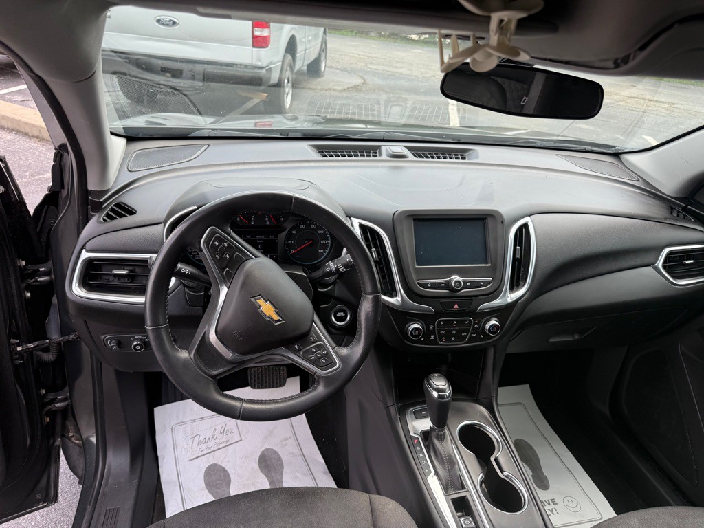 2018 Chevrolet Equinox Image 17