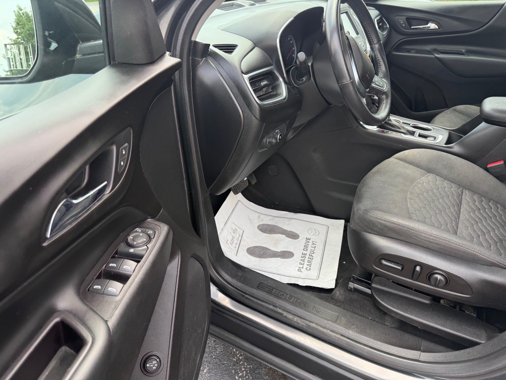 2018 Chevrolet Equinox Image 12