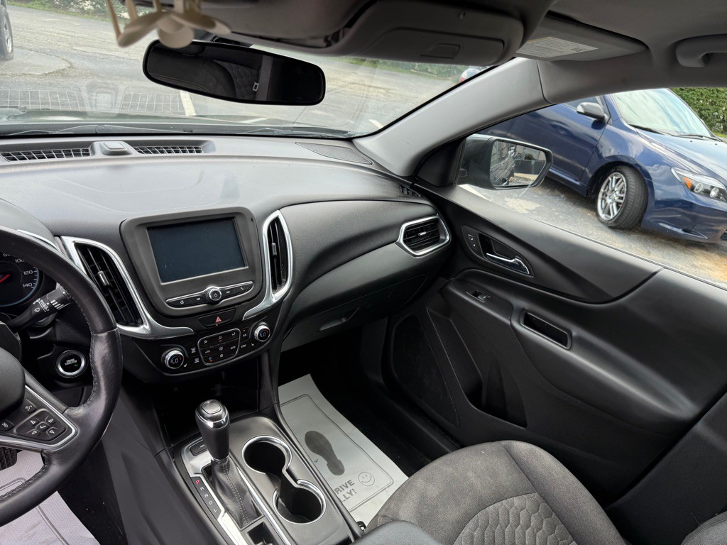 2018 Chevrolet Equinox Image 16