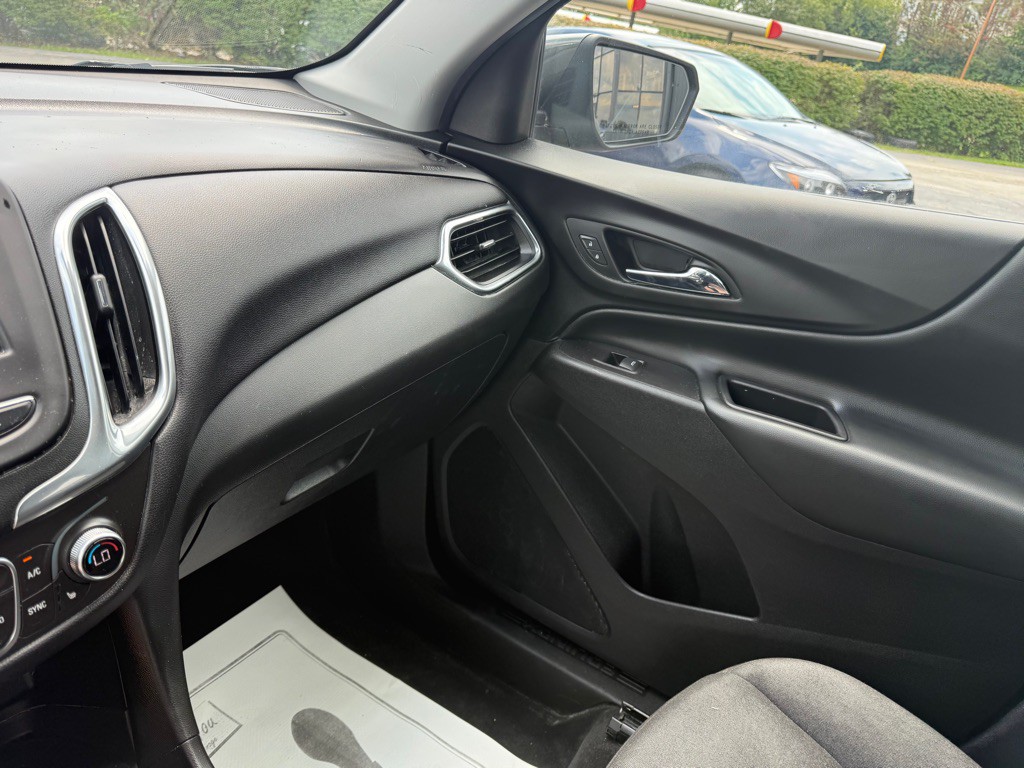 2018 Chevrolet Equinox Image 19