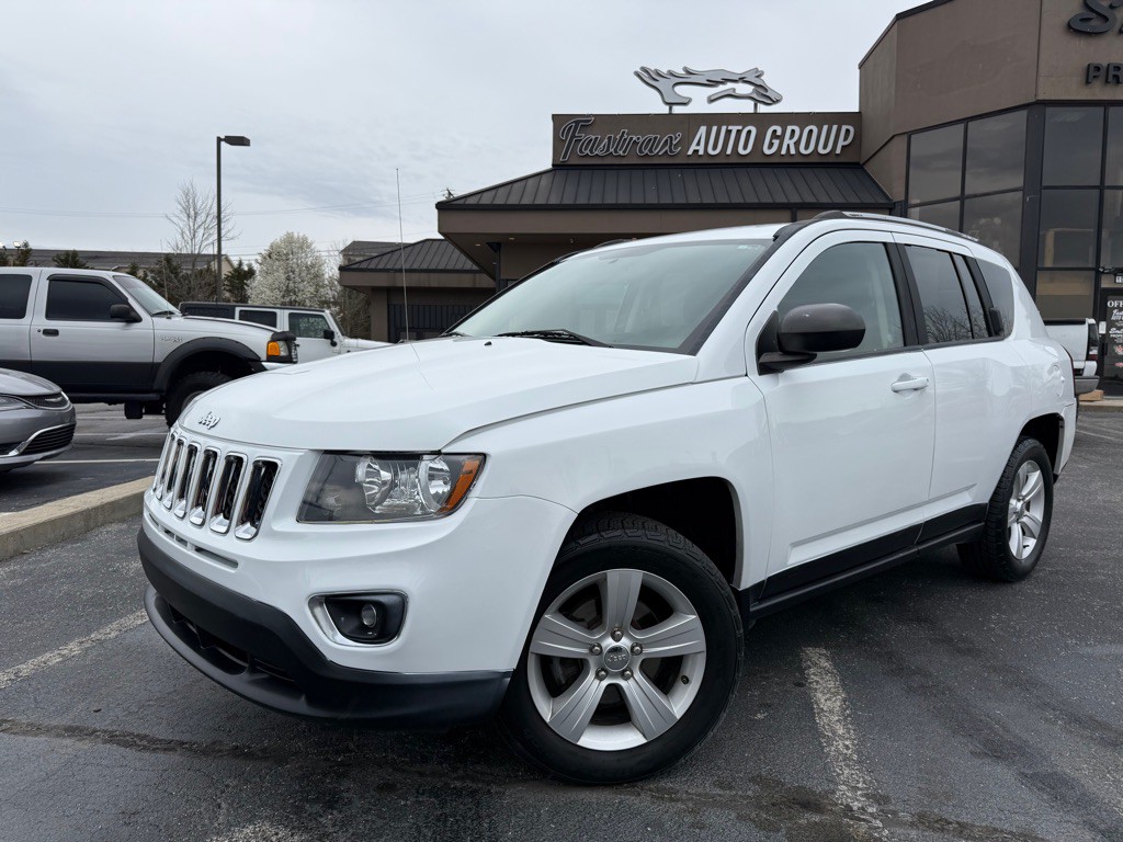 2015 Jeep Compass Image 1