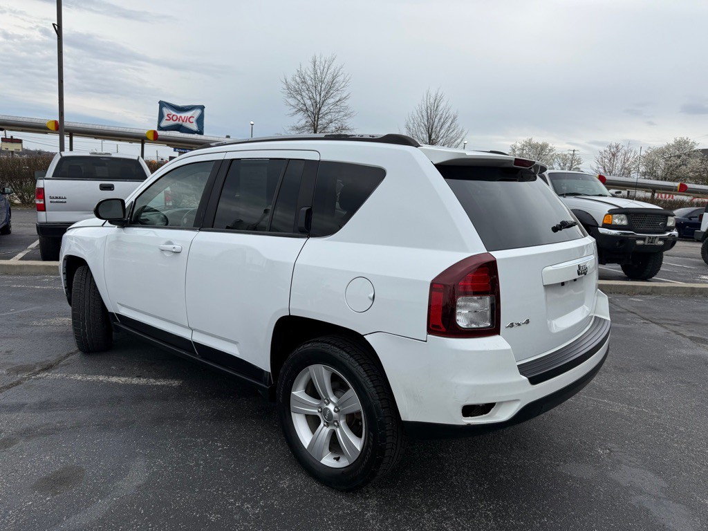 2015 Jeep Compass Image 3
