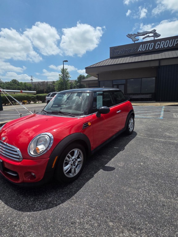 2012 MINI Cooper Image 8
