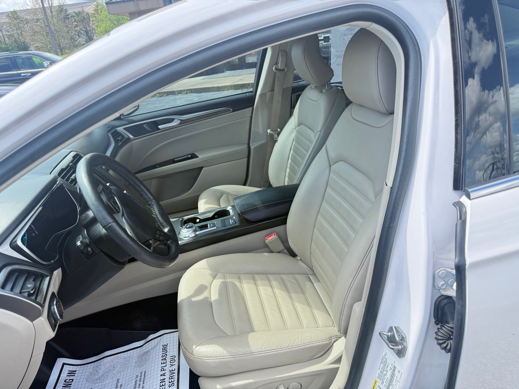 2018 Ford Fusion Image 13