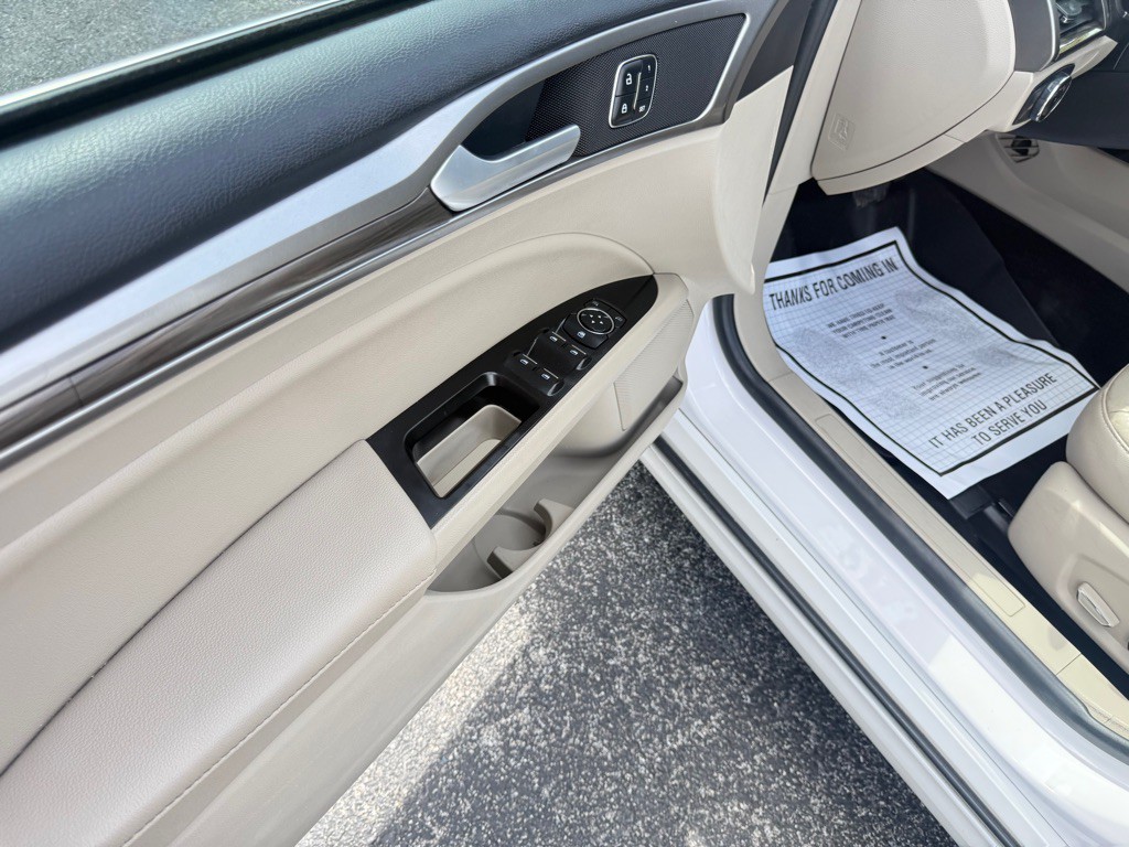 2018 Ford Fusion Image 14