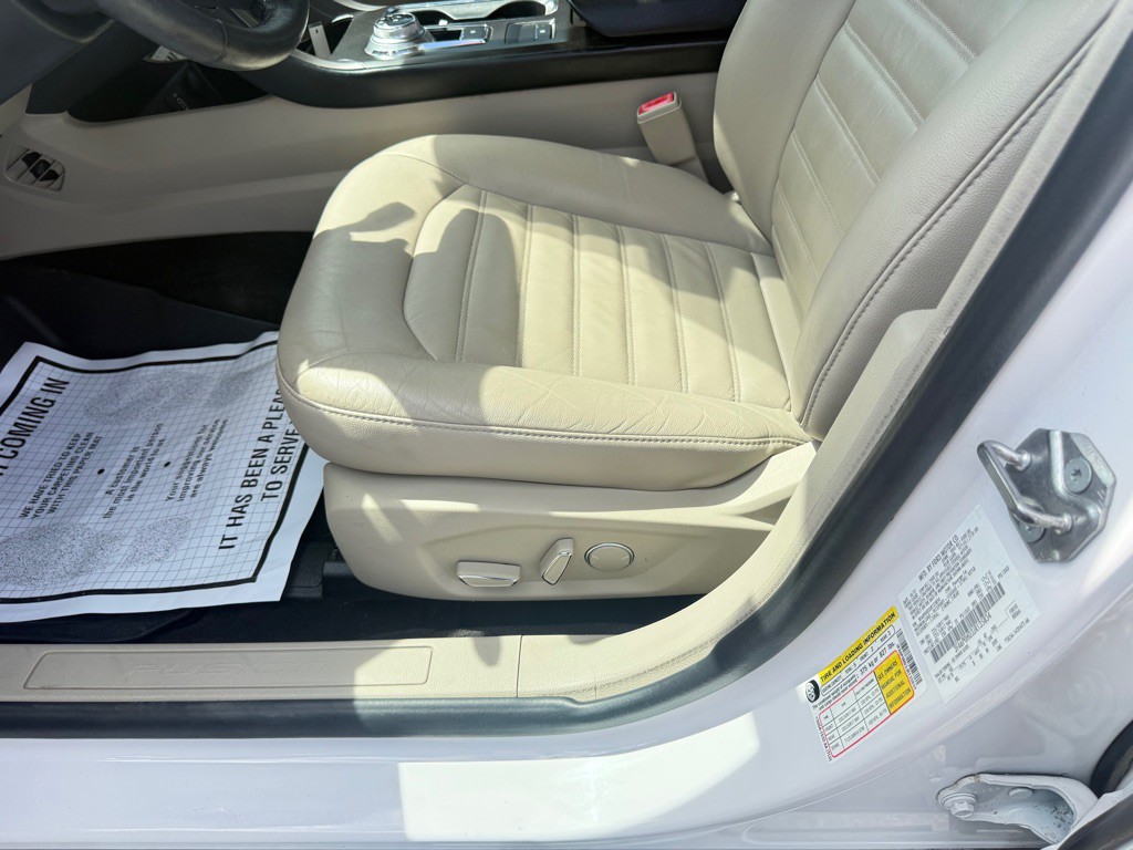 2018 Ford Fusion Image 19