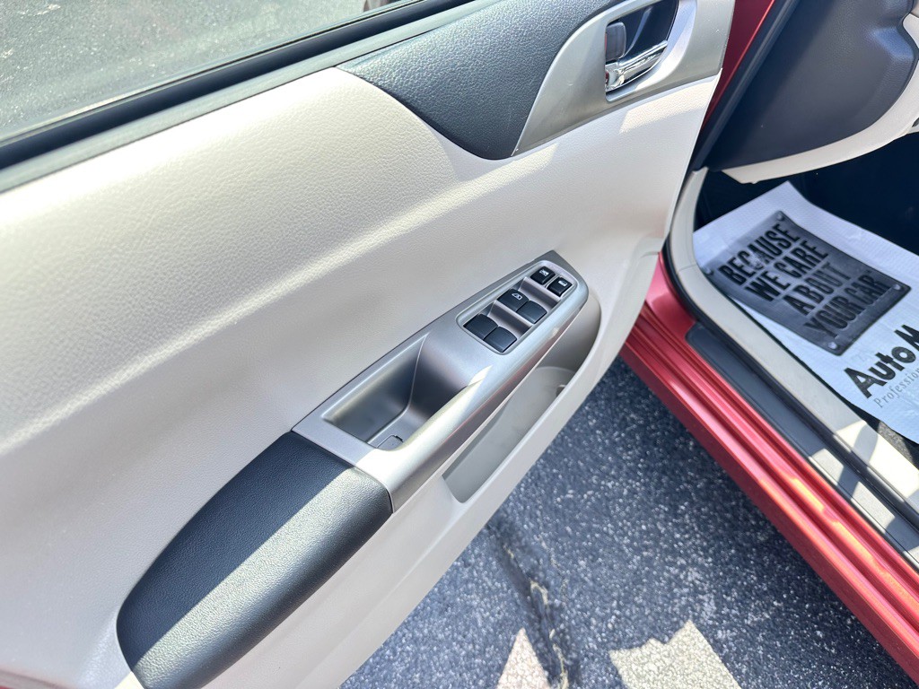 2010 Subaru Impreza Image 14