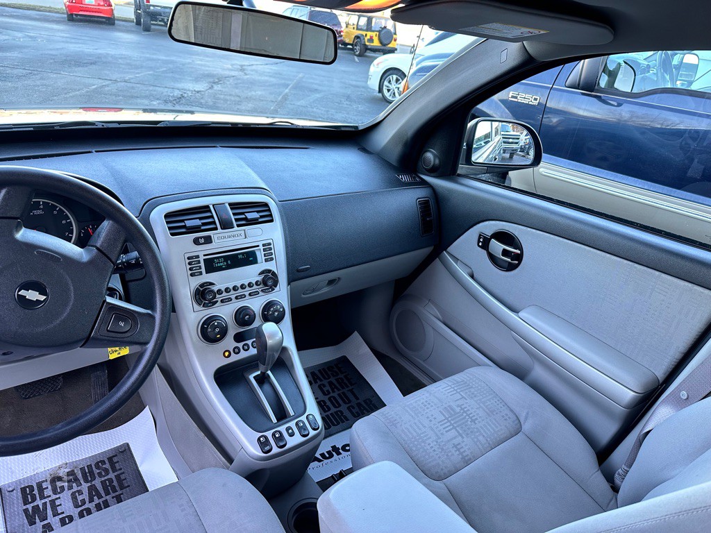 2006 Chevrolet Equinox Image 21