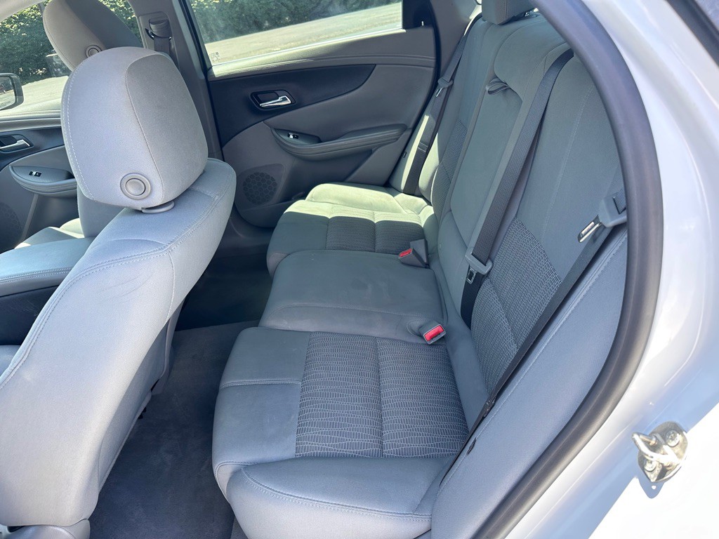 2017 Chevrolet Impala Image 16