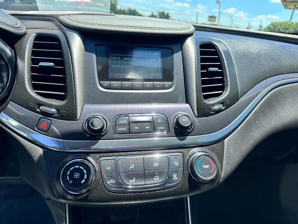 2017 Chevrolet Impala Image 22