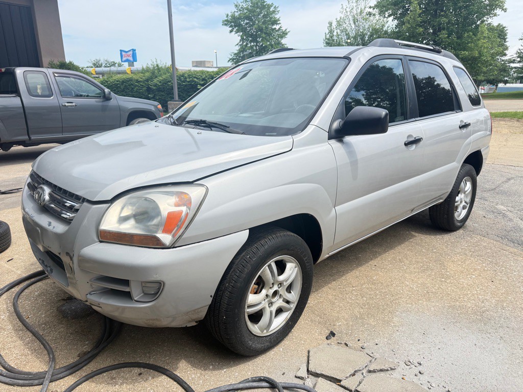 2008 Kia Sportage Image 1