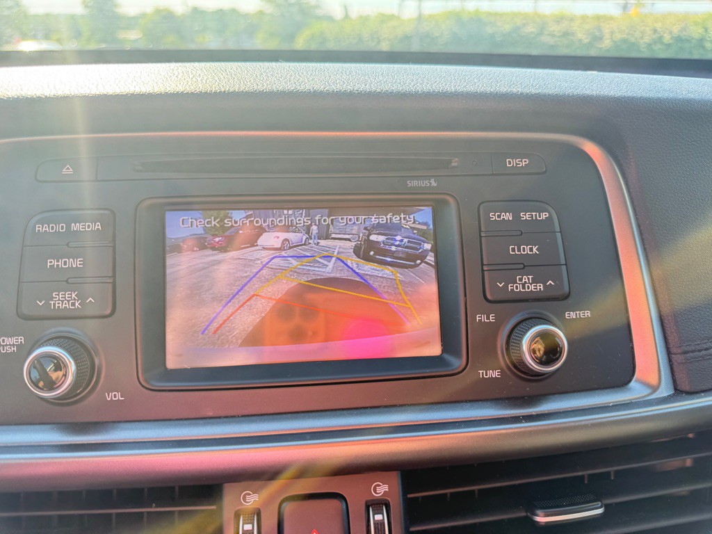 2017 Kia Optima Image 18