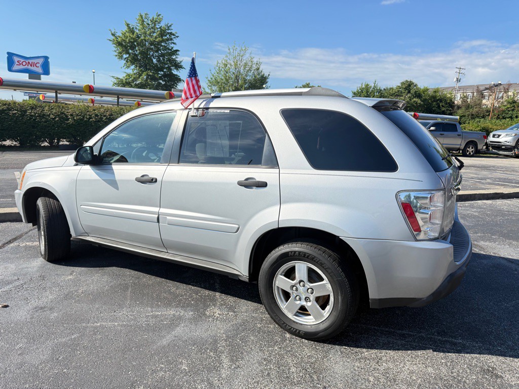 2005 Chevrolet Equinox Image 4