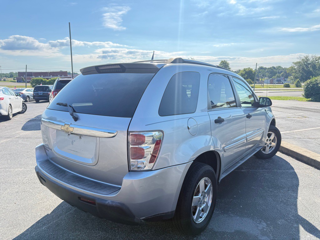 2005 Chevrolet Equinox Image 6