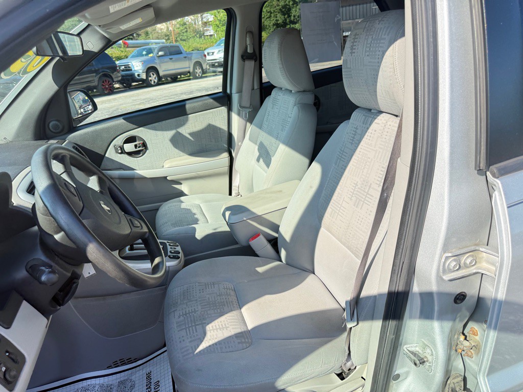 2005 Chevrolet Equinox Image 13