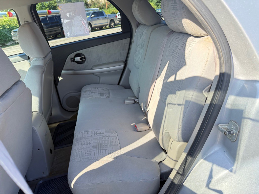 2005 Chevrolet Equinox Image 15