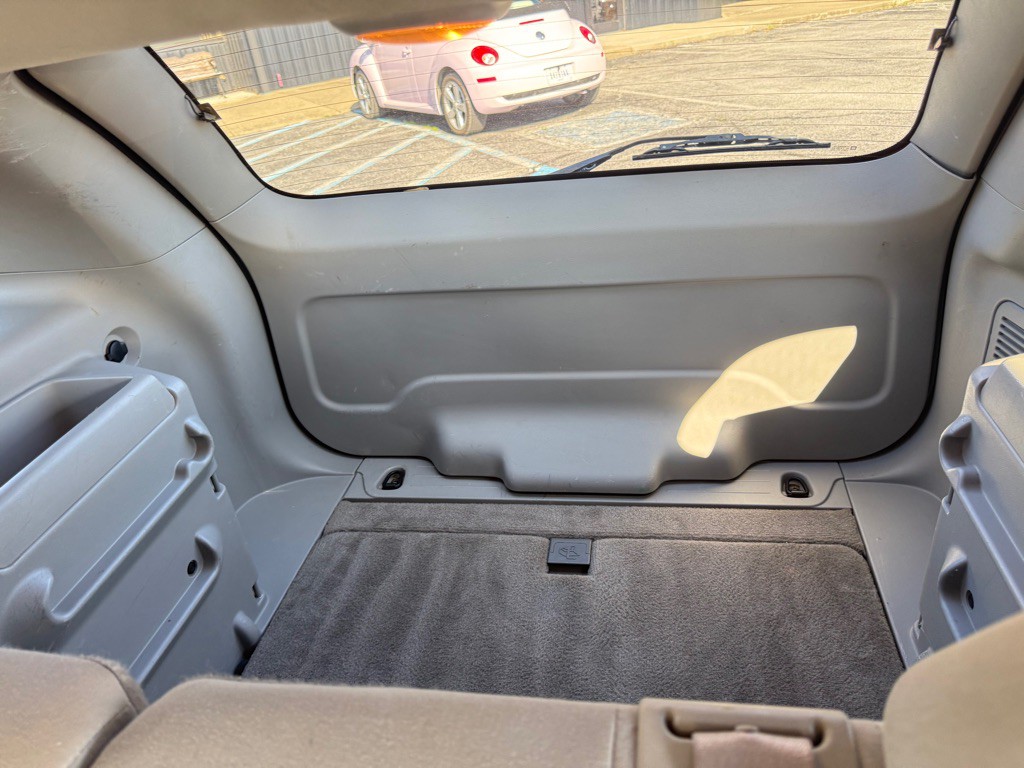 2005 Chevrolet Equinox Image 18