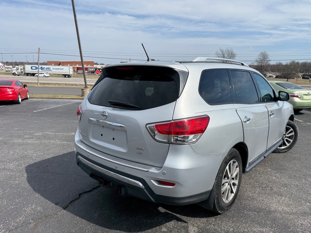 2014 Nissan Pathfinder Image 6
