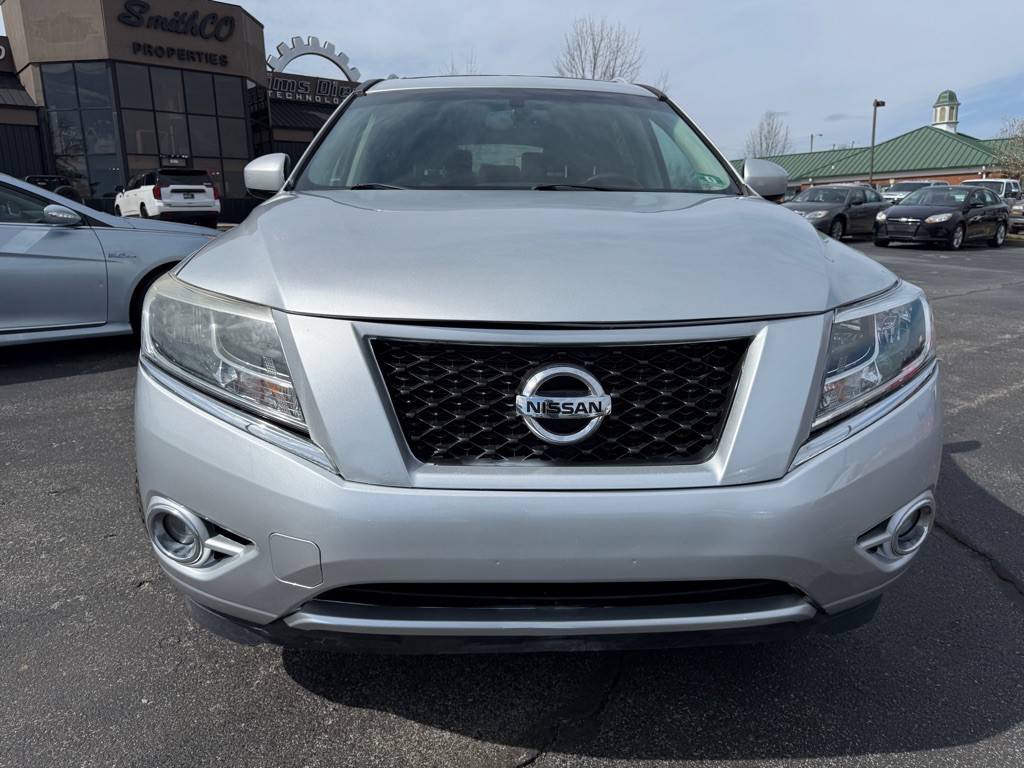 2014 Nissan Pathfinder Image 9