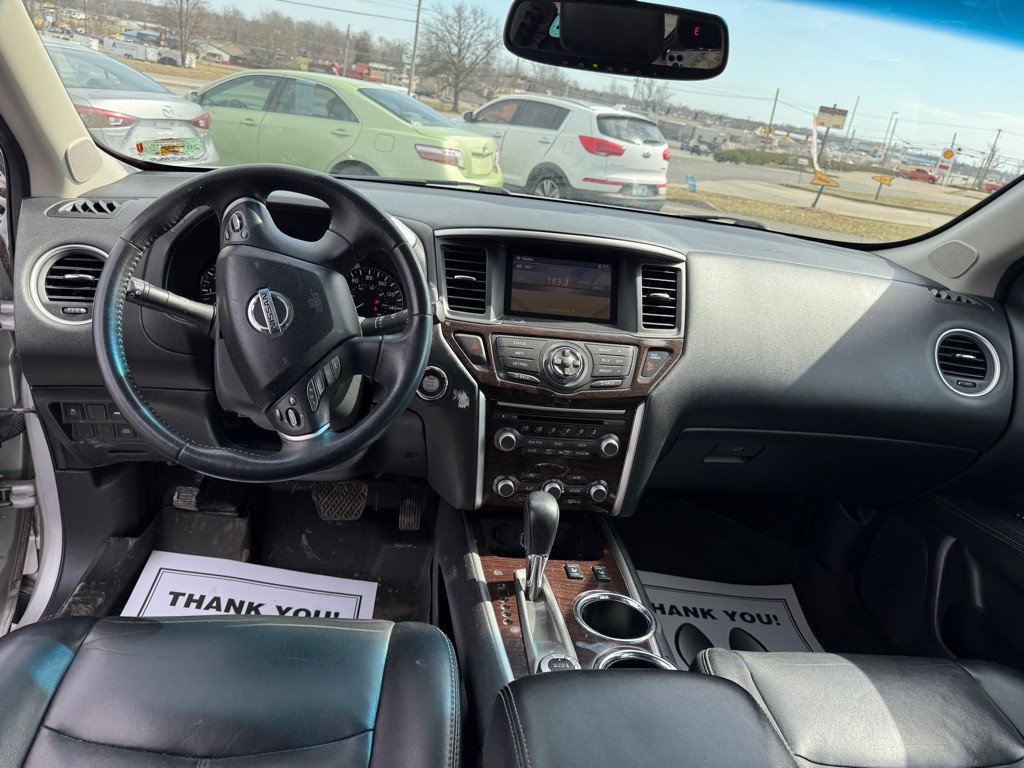 2014 Nissan Pathfinder Image 20