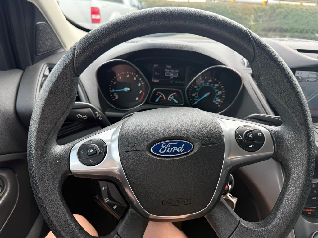 2016 Ford Escape Image 43