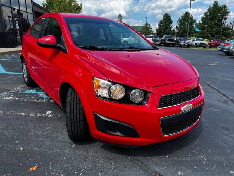 2015 Chevrolet Sonic Image 4