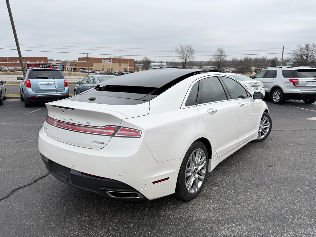 2014 Lincoln MKZ Image 5