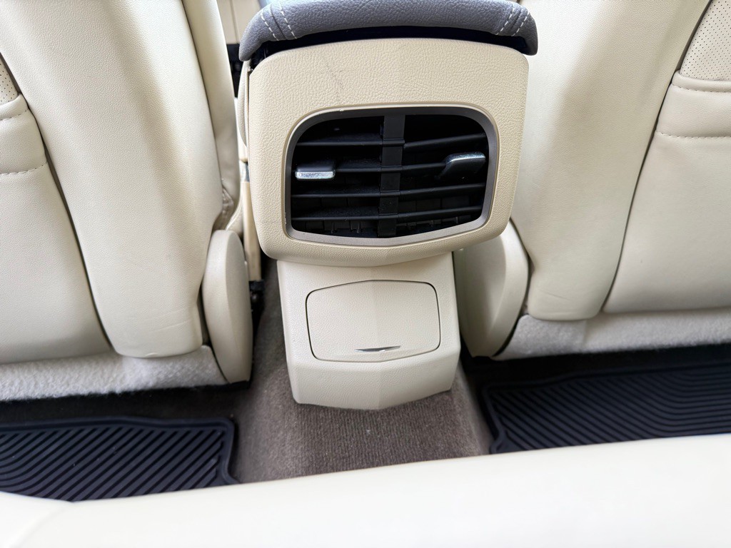 2014 Lincoln MKZ Image 16