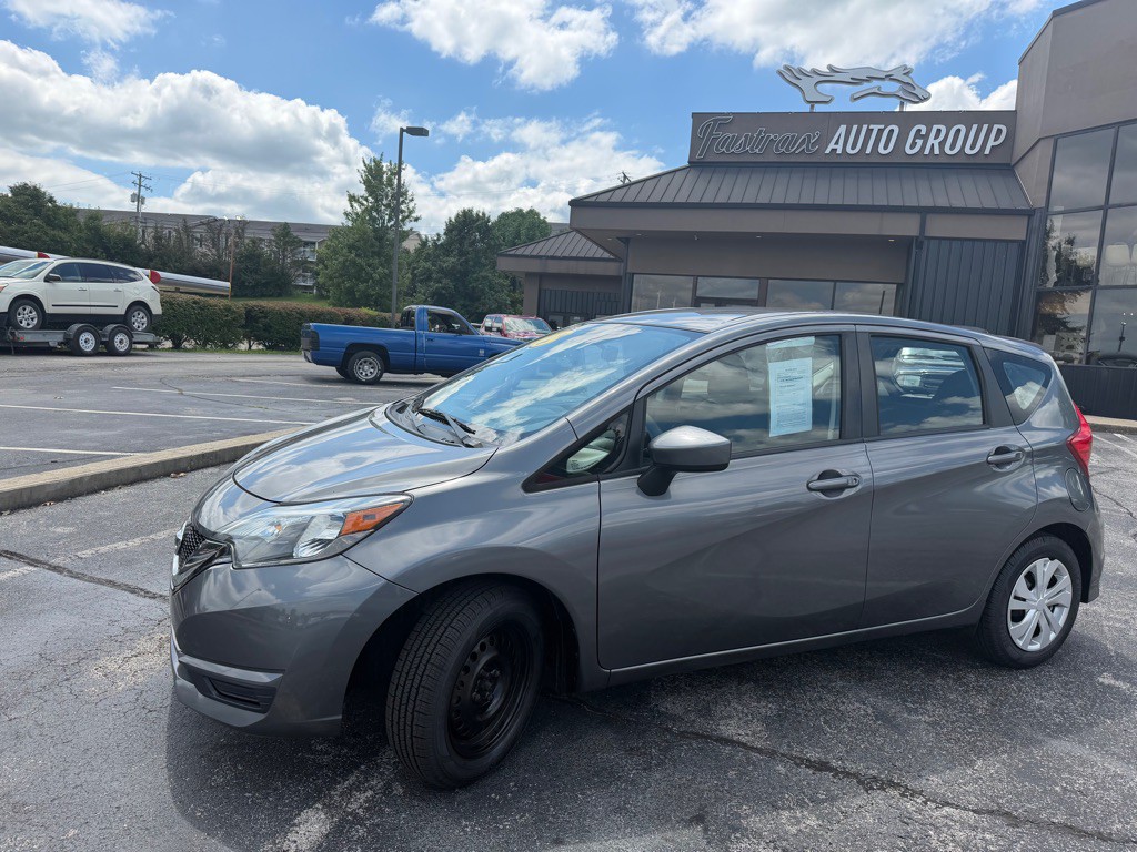 2018 Nissan Versa Image 2