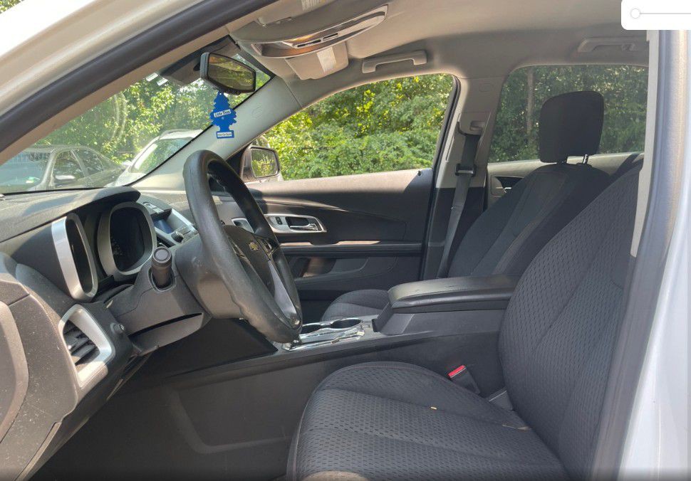 2019 Hyundai Elantra Image 4
