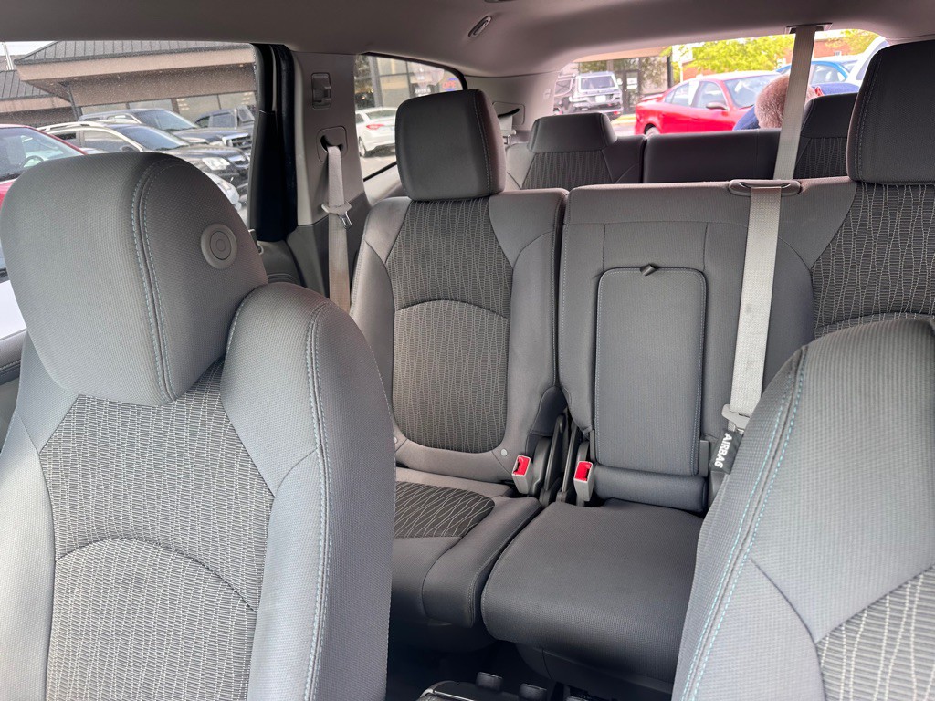 2015 Chevrolet Traverse Image 22