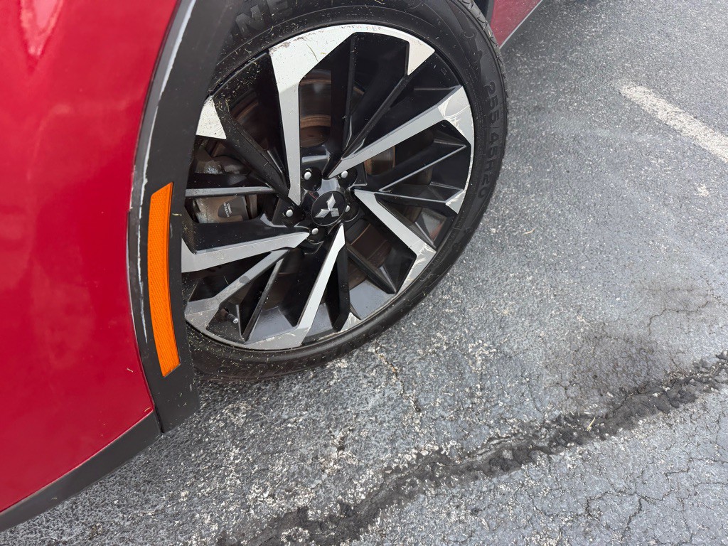 2022 Mitsubishi Outlander Image 10