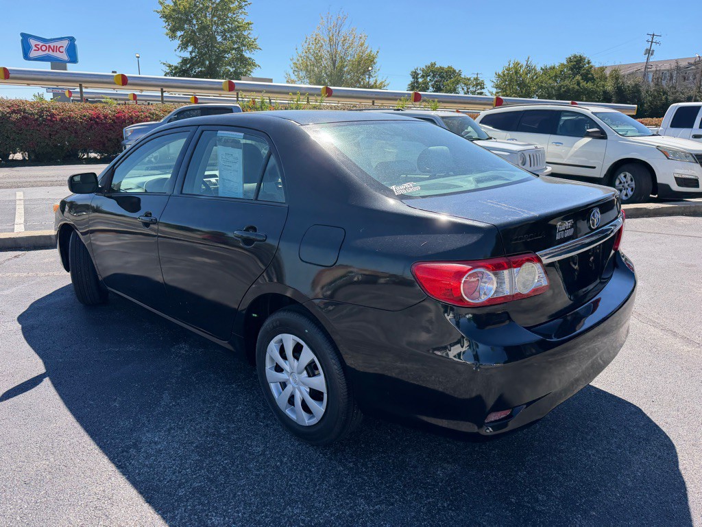 2013 Toyota Corolla Image 3