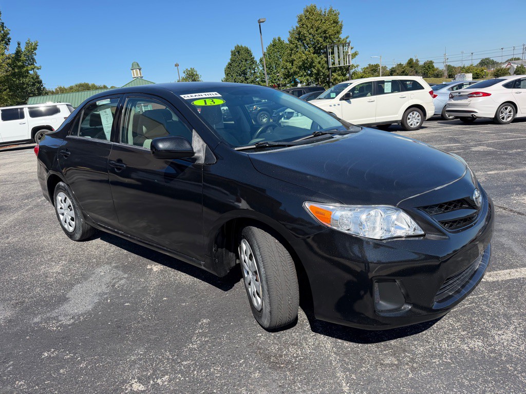 2013 Toyota Corolla Image 8