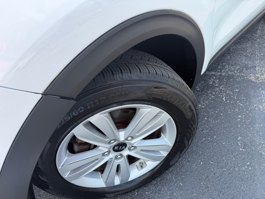 2017 Kia Sportage Image 12