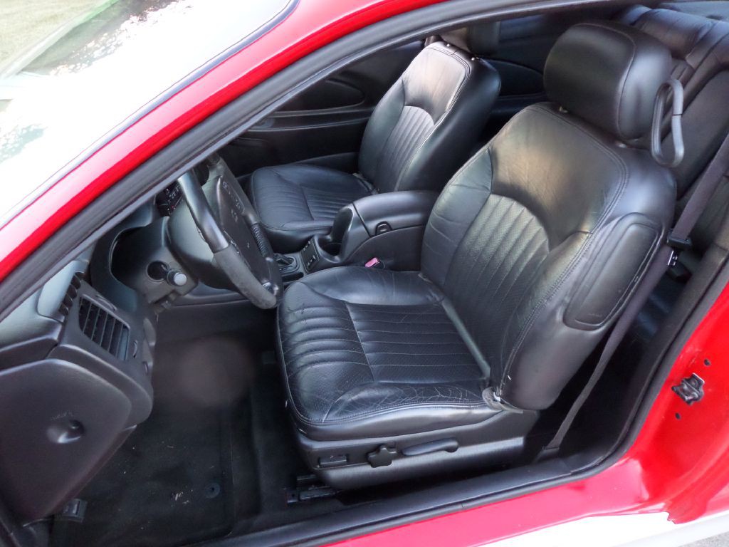 2001 Chevrolet Monte Carlo Image 3