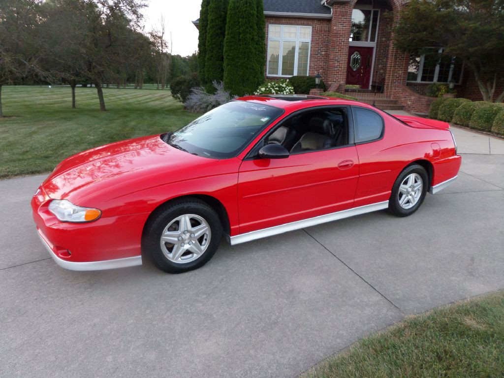 2001 Chevrolet Monte Carlo Image 13