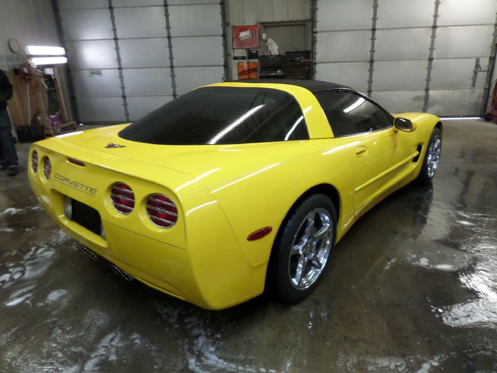 2000 Chevrolet Corvette Image 19