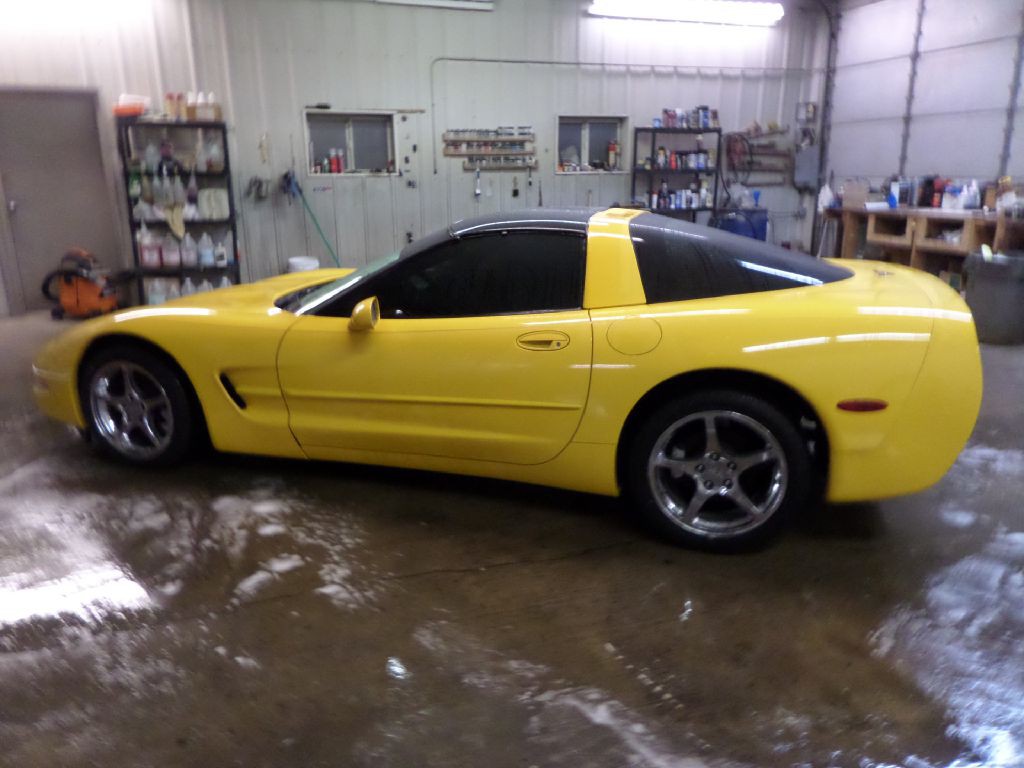 2000 Chevrolet Corvette Image 26
