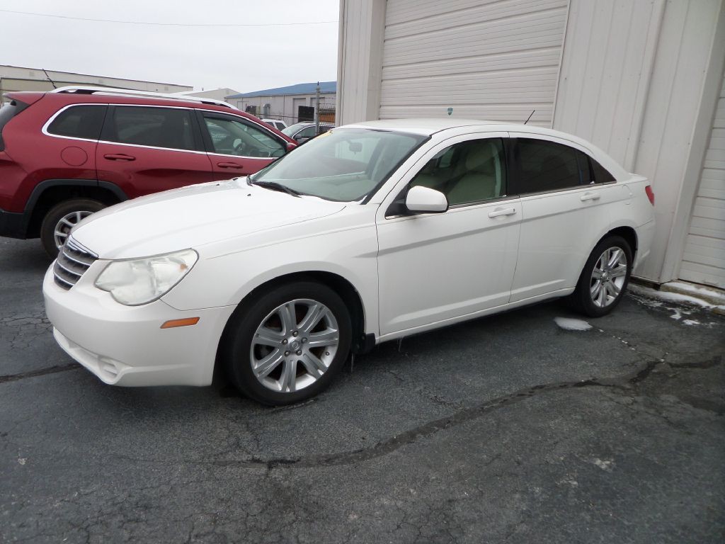 2010 Chrysler Sebring Image 8