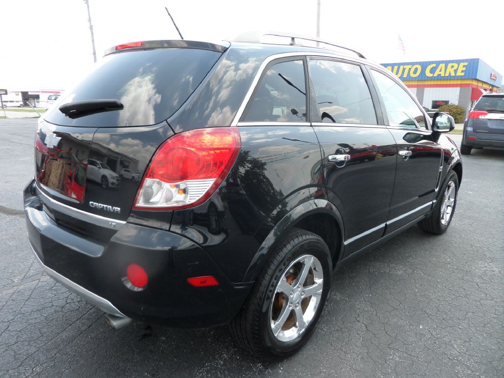 2012 Chevrolet Captiva Image 24