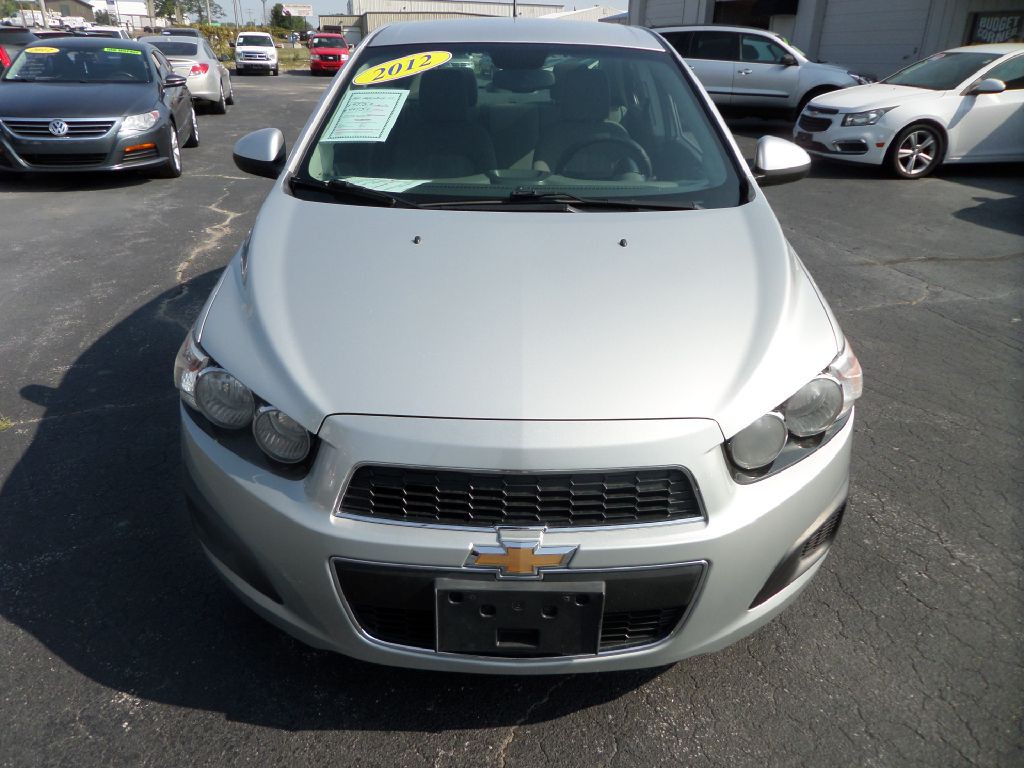2012 Chevrolet Sonic Image 11